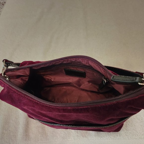 Beautiful rich purple soft velvet Lauren Ralph Lauren shoulder bag with zipper - Picture 2 of 5